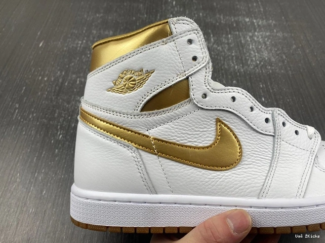 (Women's)  FD2596-107 58 High Retro Cozy Jordan 1 OG Gold Metallic 0621
